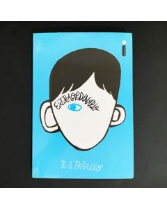 Livro Extraordinario por R.J. Palacio